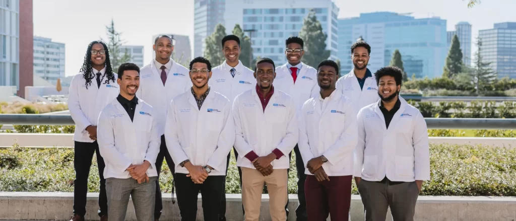 White Coats Manufacturer4